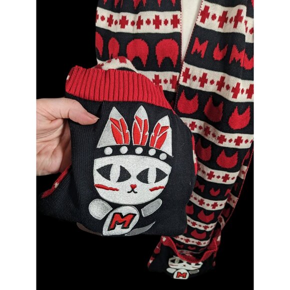 Azona A02 Black And Red Reversible Cat Scarf With Pockets - Picture 4 of 15